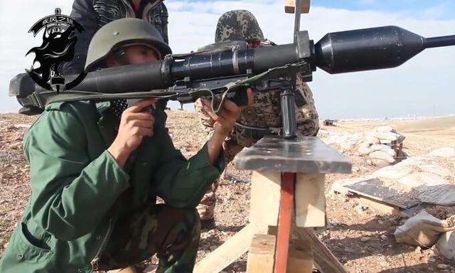 这国援助叙军铁拳3, 性能超中国40火,德专家:这rpg轻松破豹2