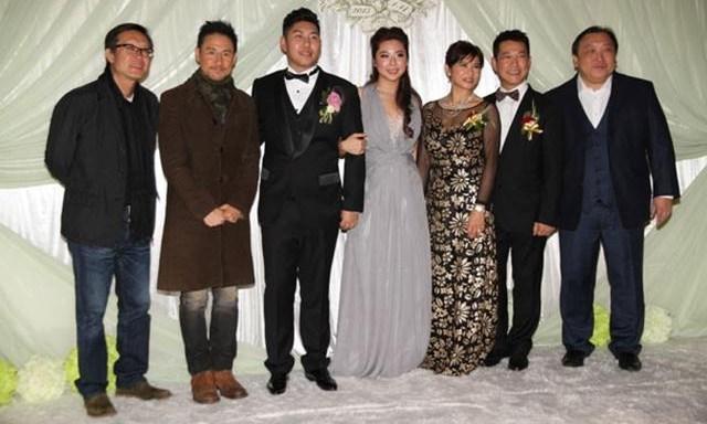 元彪退出娱乐圈后,晚年生活令人羡慕,难怪不拍戏了,很意外啊