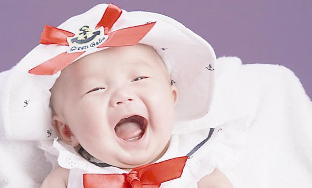育儿经验:一岁之前宝宝的牙齿该如何护理