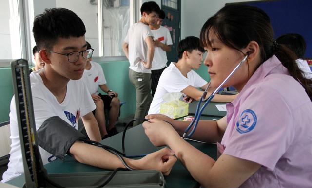 温岭城南2017年度征兵目测初检启动|征兵|温岭市|体检_新浪网