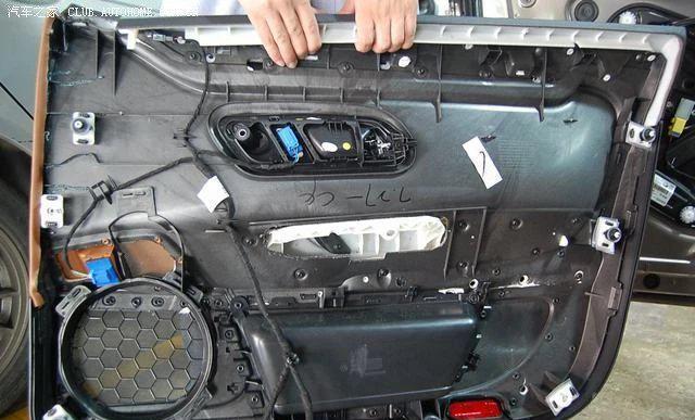 手把手告诉你大众cc神车的门板拆装过程图