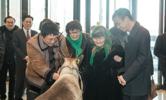 中国最后的女酋长玛利亚索到访哈尔滨敖麓谷雅aoluguya酒店