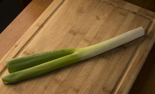 健康小知识一棵葱顶5味药很多人都不爱吃知道它的效果吗