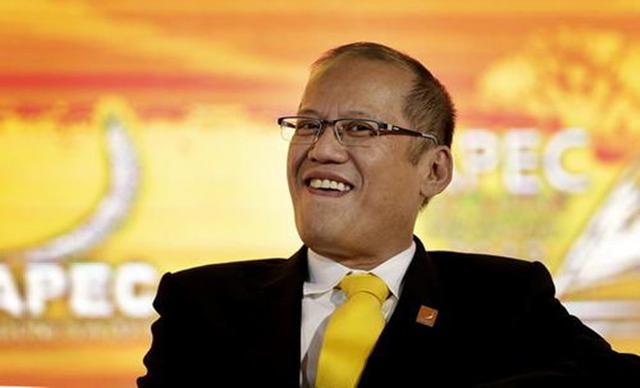 他当了6年总统,自称是中国人后代,快60岁了没结婚成钻石王老五|阿基诺