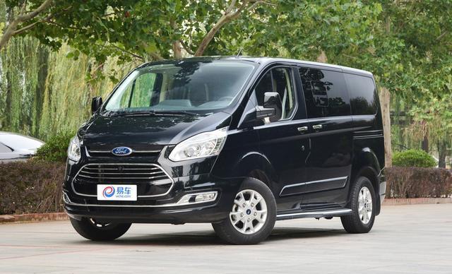 实拍途睿欧豪华型商务车 6座豪华商务车