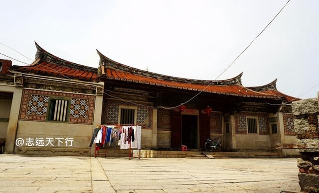 三大房头各建有分宗祠.