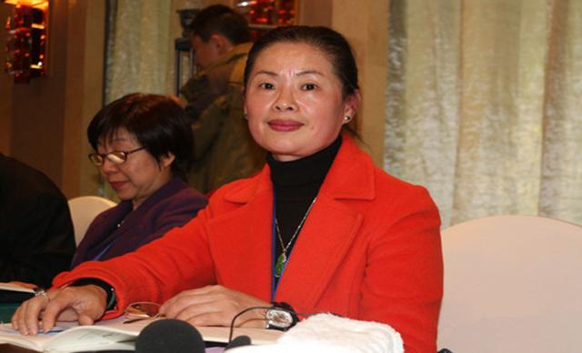 到了锡兰王子的第十八代后裔许世吟娥时,之所以改为许姓,是因为她高