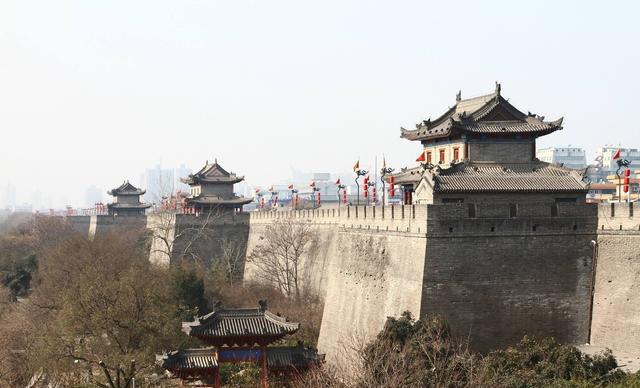 西安古城的防御有多强?十万人竟攻不下只有一万人的守城军