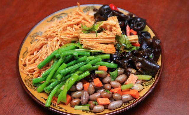 酸辣可口,你最喜欢的是哪道下酒菜呢?