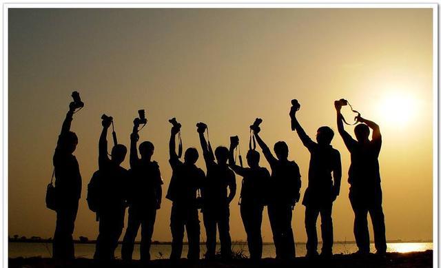 忘恩负义这么彻底,不记得我的好,反而报复我,这就是兄弟