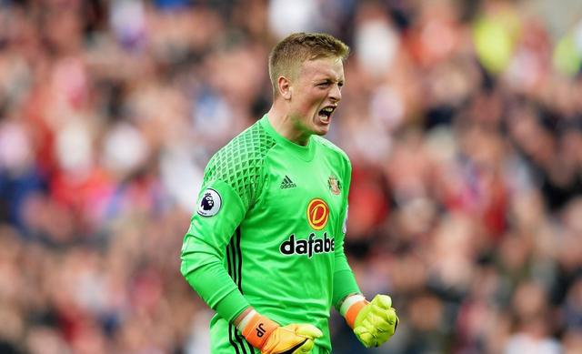 伦敦英超球队11人,对抗另外15支球队组成的英