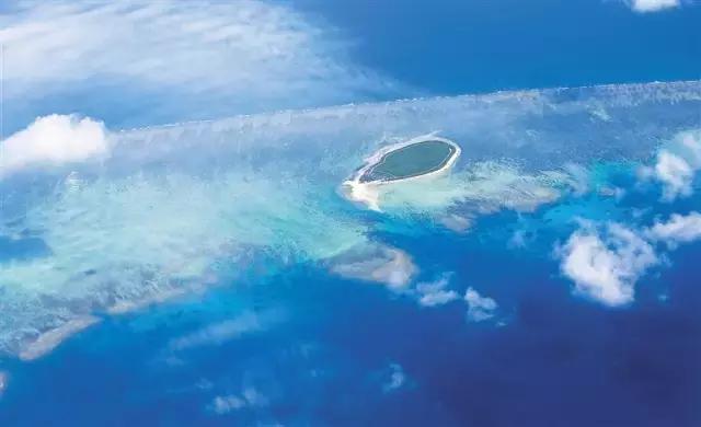 世界最深蓝洞!这只镶嵌在南海的"蓝眼睛"美丽与凶险并存!