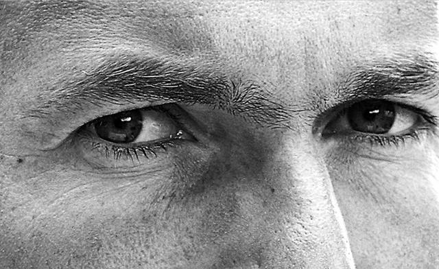 若将他的故事拍成电影 恐怕无人能演|齐达内|齐祖|世界杯_新浪新闻