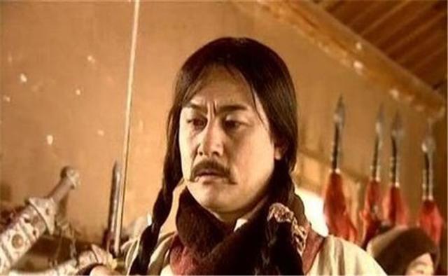 他是康熙的心腹大患与之抗衡了几十年最后却众叛亲离自杀而亡