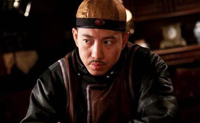 连生三子陆续夭折,财主妻子投水自尽,算命先生一席话她眉开眼笑