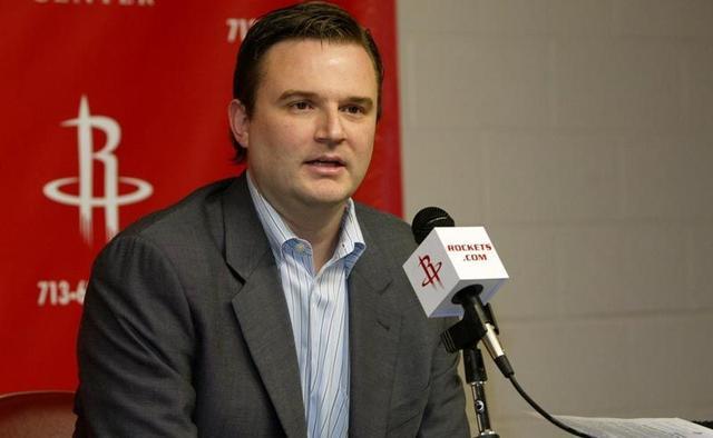 美媒爆料莫雷主动和太阳队谈判,希望送出即战力球员布兰登·莱特,能够