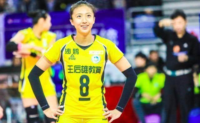 无论如何,这次事件对丁霞来说是一次相当深刻的