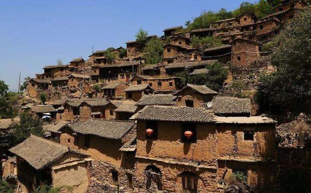 山西面积最小人口最少的一个地级市藏有多少个