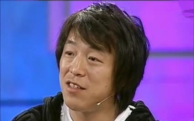 黄渤长相经常被吐槽,小人物形象深入人心,且回答机智佩服!