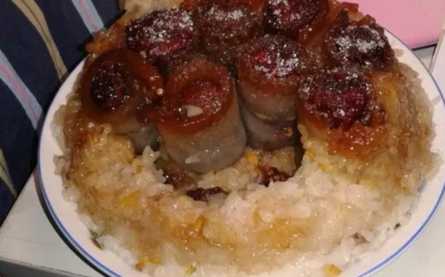 龙眼肉,是指鲜龙眼烘成干果后即成为中药里的桂圆.