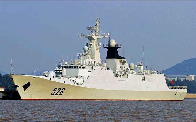 军舰上的导弹就可以同时打击32个目标