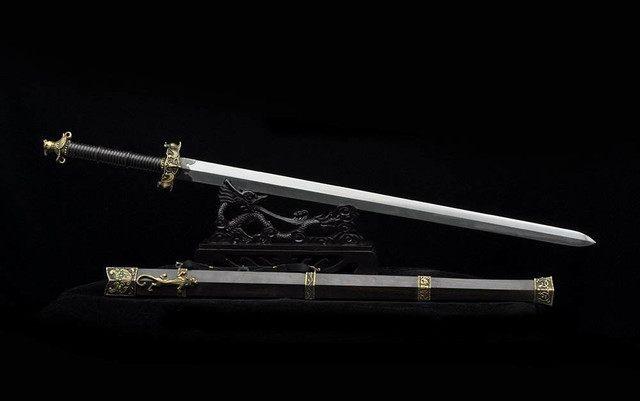 中国等级最高的三把帝王剑每一把都是登峰造极切金断玉
