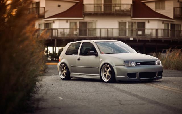 高尔夫(配置|询价)在整个大众史上扮演了极为重要的角色.