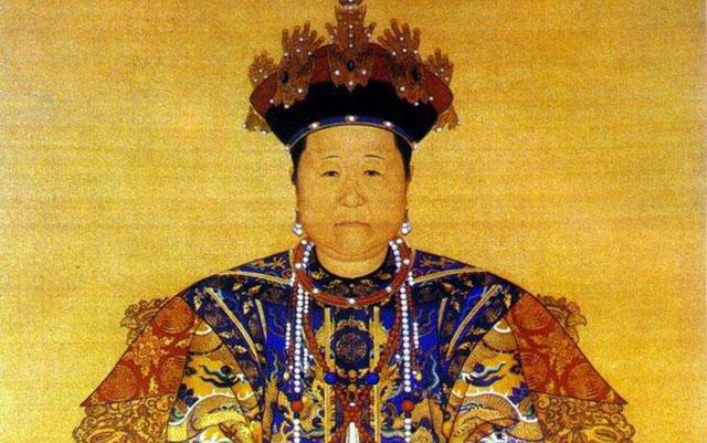她让康熙顺利坐稳皇位,要求死后葬在儿子身边,康熙到死没弄明白