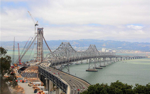 即便是美国也要求着中国帮助,当初,美国旧金山海湾大桥,由于饱受地震