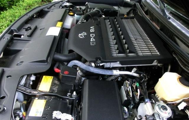 96kw(129hp)/ 3800 rpm最大扭矩:285nm / 2200 rpm丰田1hz柴油发动机