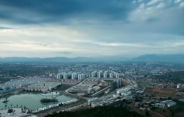 云南第二大城市"小昆明",发展跟不上,四线变五线,尴尬|云南|昭通|昆明