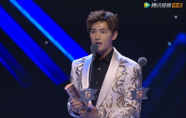 星光大赏vip之星揭晓,杨幂杨洋领跑,二人带动的不只是流量!