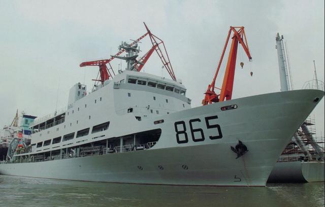 《战略之页》更是揣测解放军已经建造了数艘潜艇救援舰,这说明中国