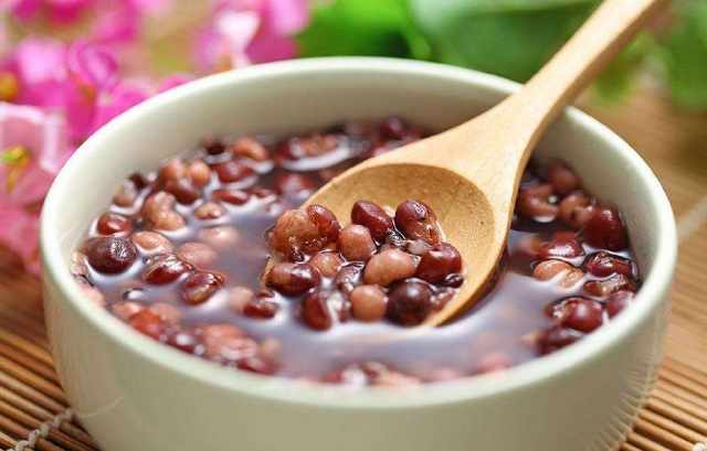 冬季养生:一碗三红汤,每天早晨喝一碗,从此告别手脚冰凉!