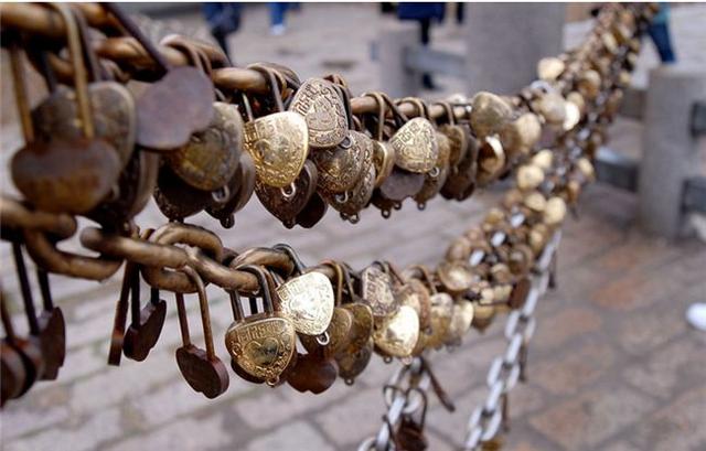 情人节马上到了,围观古代那些洋气的定情信物