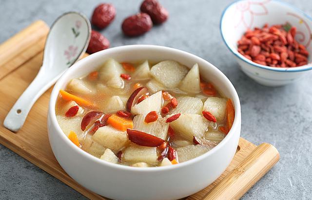 冬日暖汤——清汤煮山药