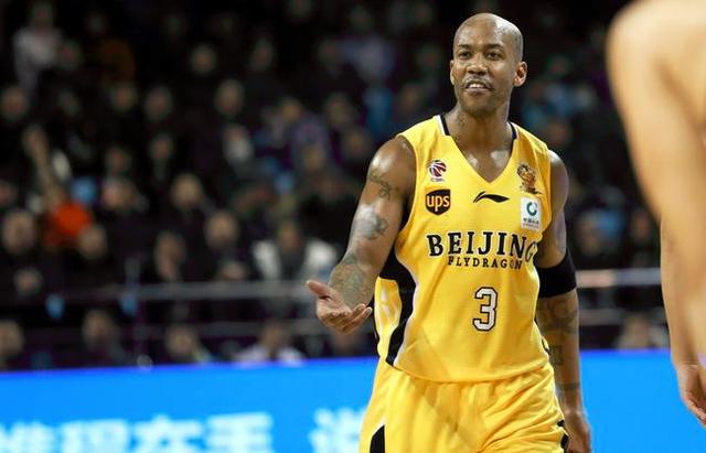 马布里恐被裁? 北控紧急签下亚洲德拉季奇 球队大外援或带伤出战