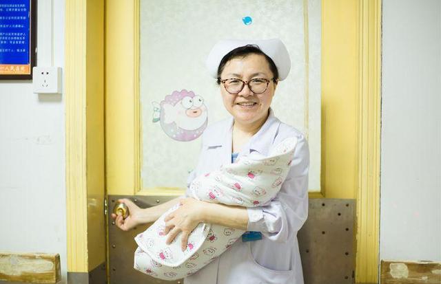 国际护士节专题 爱的天使|宝宝|小宝宝|护士_新浪新闻
