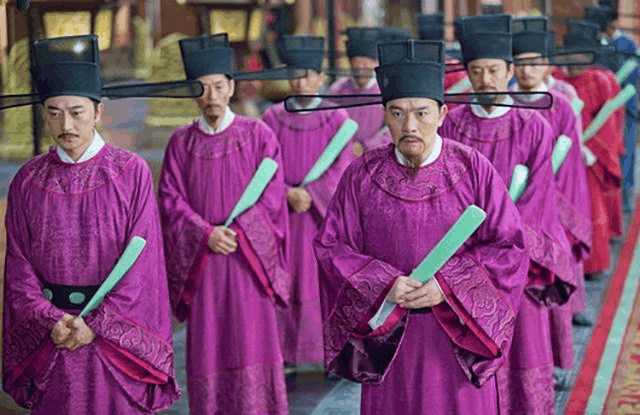 史上大臣们上早朝是怎样排序的?真如电视剧中所演得一样吗?