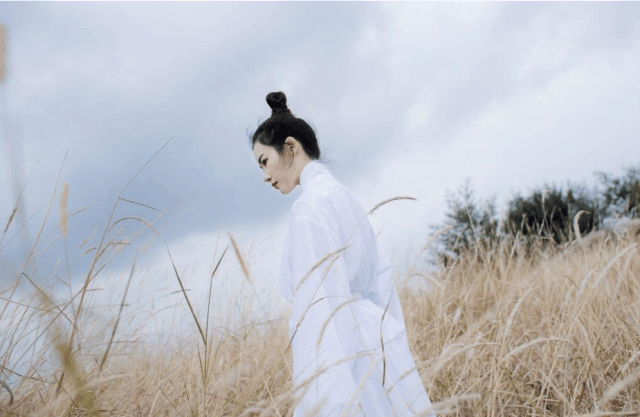 道士和太监手上的拂尘居然是用来……!