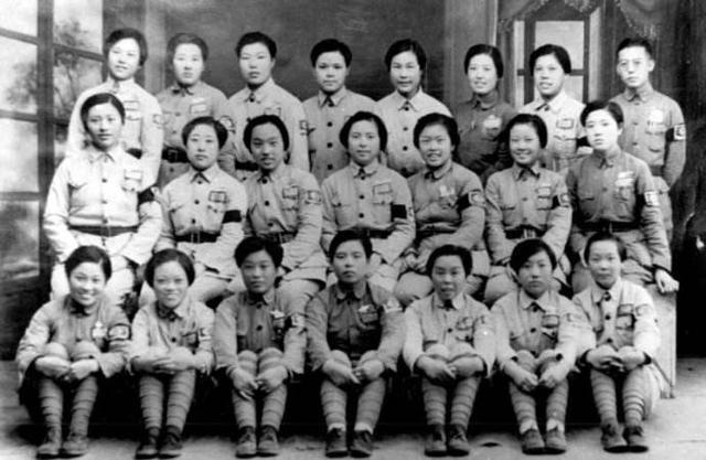 黄埔军校唯一一届女学生:总213人|黄埔军校|女学员|女生_新浪新闻