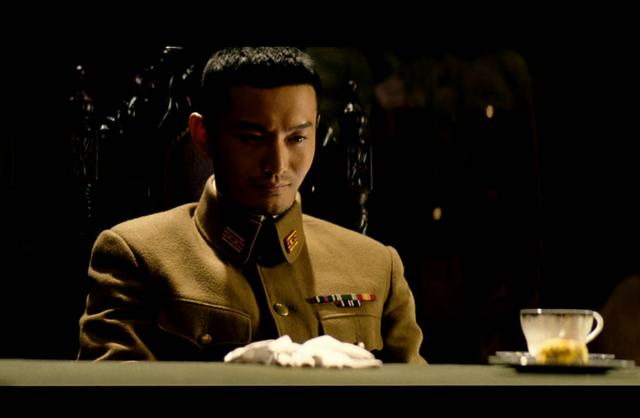 正是这部电影让黄晓明收获不少好口碑,有很多正因为这部电影一直相信