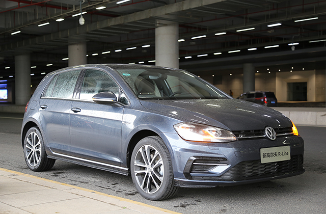 经典再升级一汽大众新高尔夫rline试驾体验