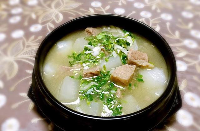 牛腩萝卜汤,开胃健脾美颜护肤,冬天就该多喝汤