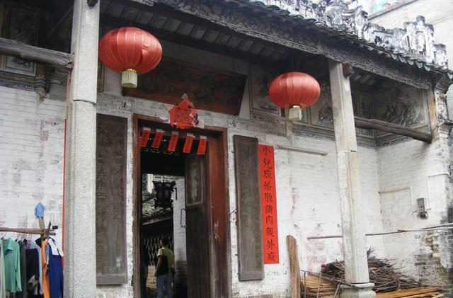 两广交界,古村落与秋色在这座岭南首邑碰撞,美