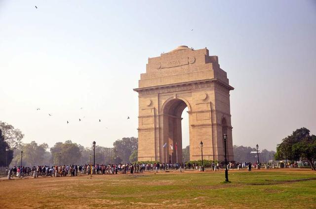 印度网友热议:印度GDP将在2018年超英国,中国