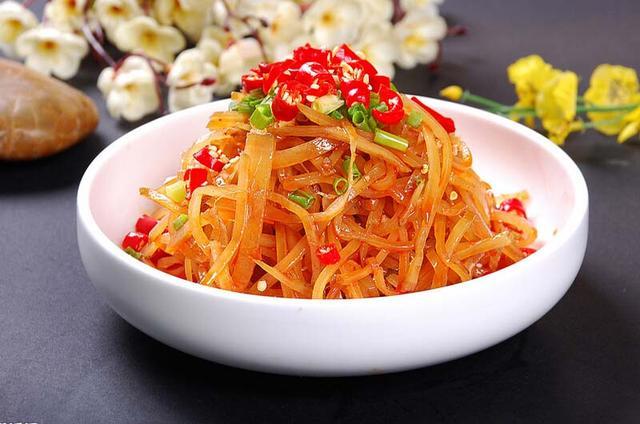 常吃芥菜竟然有这些营养,教你这样在家腌芥菜丝,全家老小都爱吃