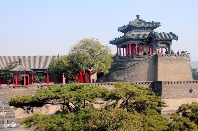 念天地之悠悠,独怆然而涕下:陈子昂《登幽州台歌》赏读