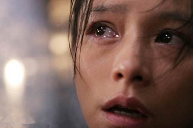 生完孩子总忍不住流泪,看完这些,心疼宝妈一万遍