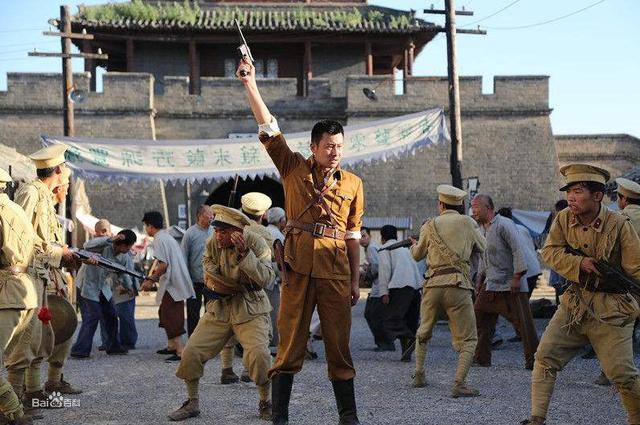 抗日豪侠二老虎诈降歼敌牛驼寨